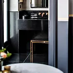 Monsieur George & - Champs-elysees 5*