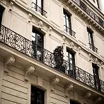 Monsieur George & - Champs-elysees