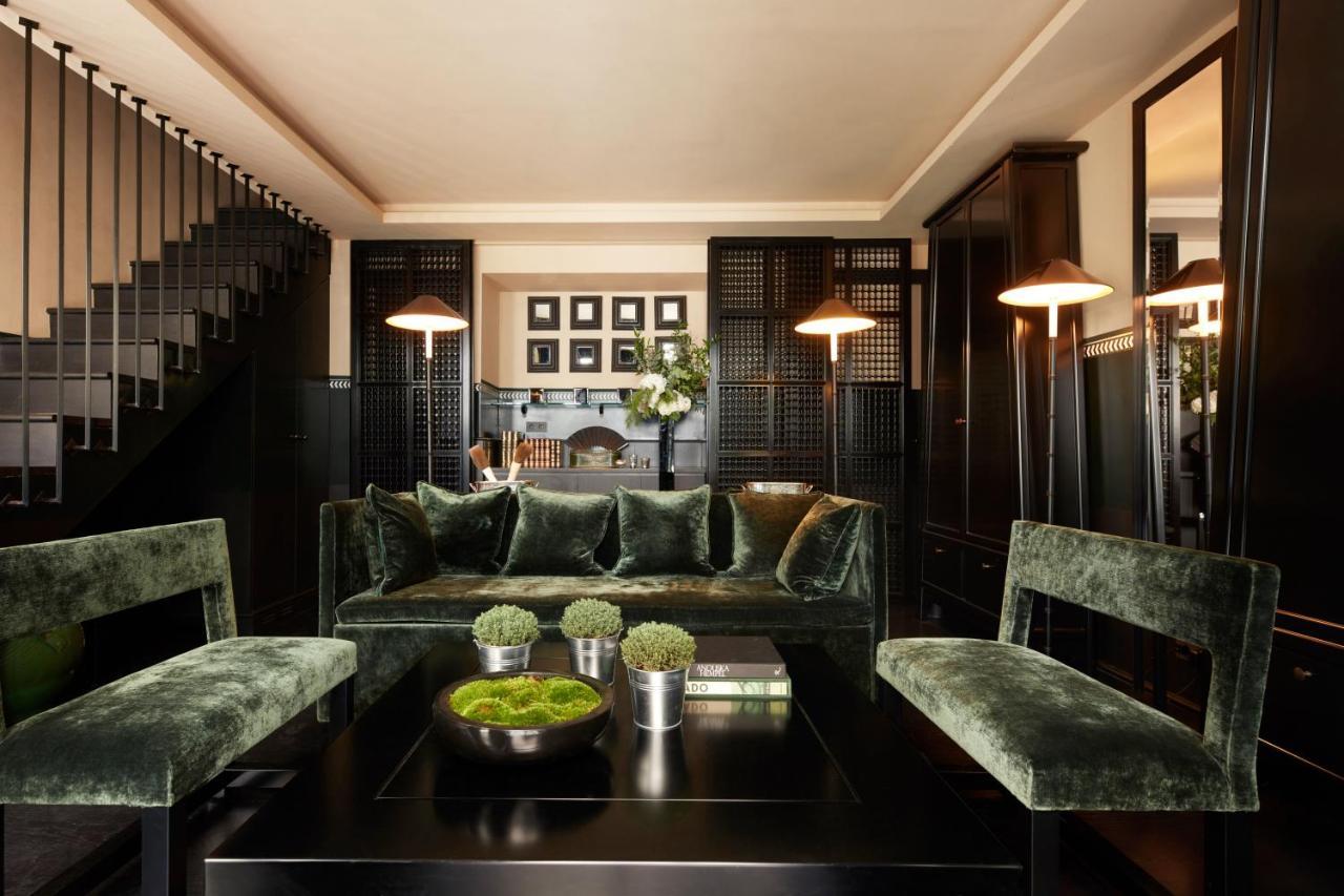 Monsieur George & - Champs-elysees Paris