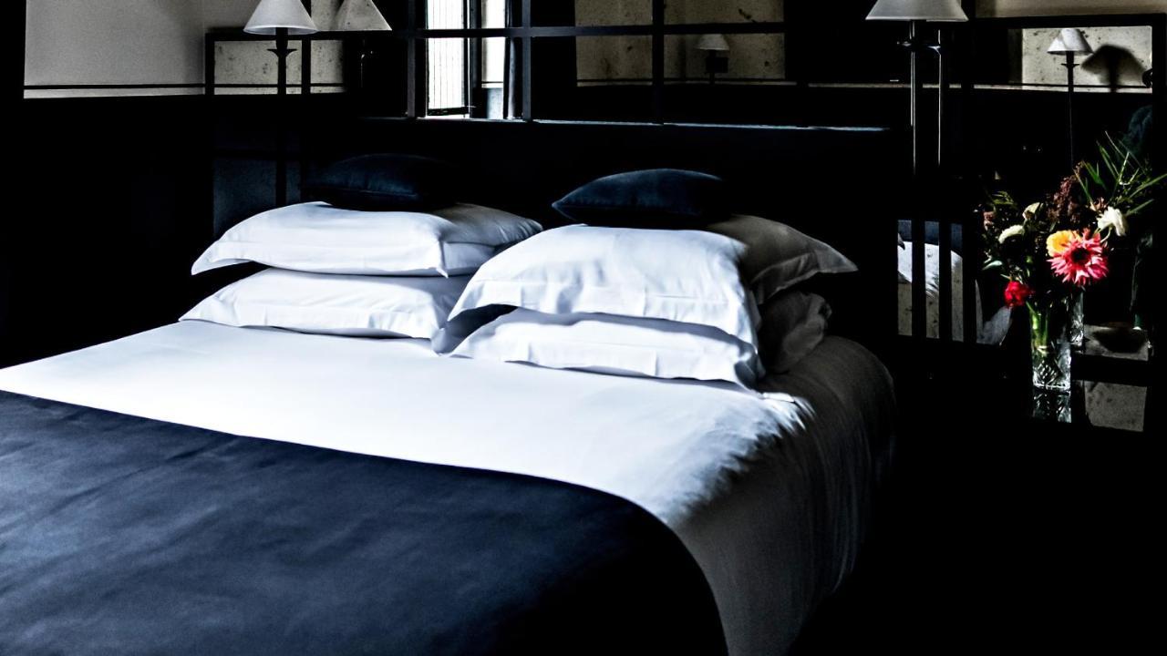 Monsieur George & - Champs-elysees