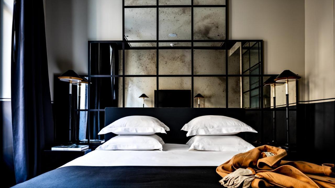 Hotel Monsieur George & - Champs-elysees Paris