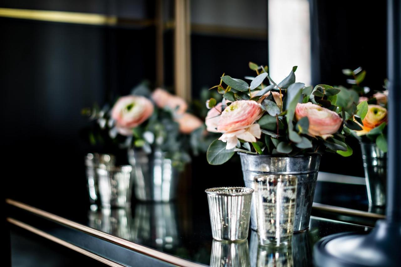 Monsieur George & - Champs-elysees 5*